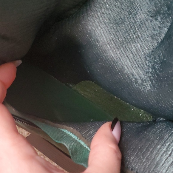 Like new! Vintage green genuine seude riding zip up boots - Picture 9 of 11